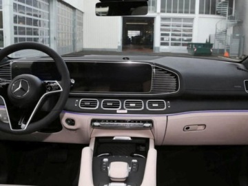 Mercedes GLE V167 SUV Facelifting 3.0 450d 367KM 2026 MERCEDES-BENZ GLE 450 d 4-Matic AMG Line 3.0 (367KM) 2026, zdjęcie 8