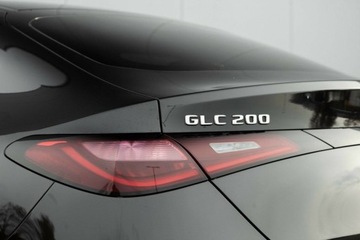 Mercedes GLC C254/X254 Coupe 2.0 200 204KM 2024 Mercedes-Benz GLC Jasne wnetrze 200 4Matic Coupe AMG Salon PL Autotrade, zdjęcie 6