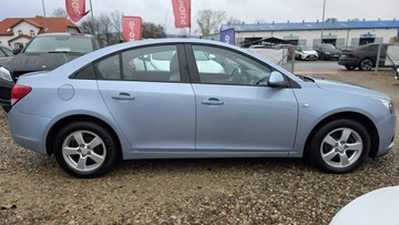 Chevrolet Cruze 2010 Chevrolet Cruze Mały Przebieg 68 tys przebiegu, zdjęcie 4