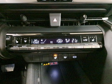 Toyota C-HR II SUV 1.8 Hybrid 140KM 2023 Toyota C-HR 1.8 Hybrid Style Toyota C-HR, 1.8 HSD,, zdjęcie 23