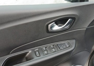 Renault Captur I Crossover Facelifting 0.9 Energy TCe 90KM 2018 Renault Captur 0.9 TCe 90KM Limited Salon PL ASO Klimatyzacja Nawigacja, zdjęcie 19