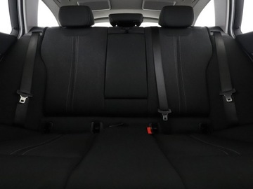 BMW Seria 3 F30-F31-F34 Touring Facelifting 2.0 318d 150KM 2017 BMW 318 2.0d Automat Sport Line Panorama Tempomat, zdjęcie 17