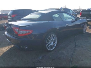 Maserati GranTurismo 2015 Maserati GranTurismo Maserati GranTurismo Convertible 2dr Conv GranTurismo, zdjęcie 4