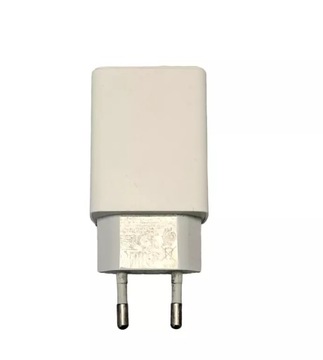 ЗАРЯДНОЕ УСТРОЙСТВО USB + КАБЕЛЬ ТИПА C