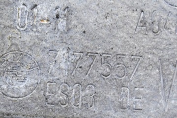 BMW 7 F01 PŘEDNÍ LEVÉ DVEŘE HORNÍ PANT 7177557 2012