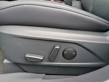 Ford Mustang VI 2022 Mustang Mach-E 351KM AWD Elektryczny, zdjęcie 16