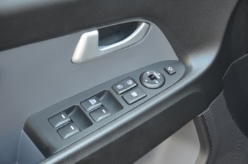 Kia Sportage III SUV 1.6 GDI 135KM 2012 CZARNA ZAREJESTROWANA 1.6GDI 135KM SERWIS NAVI KAMERA ALU GWARANCJA, zdjęcie 15