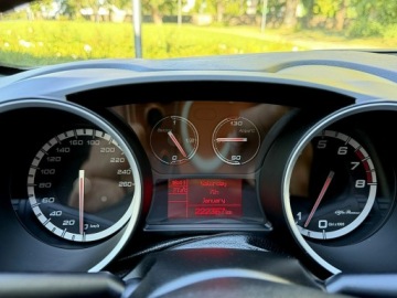 Alfa Romeo Giulietta Nuova II Hatchback 5d 1.4 TB 16V 105KM 2013 Alfa Romeo Giulietta Veloce Limited Edition, zdjęcie 16