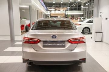 Toyota Camry IX Sedan 2.5 Hybrid Dynamic Force 218KM 2023 Toyota Camry 2.5 Hybrid Prestige CVT 2.5 Hybryda 218KM, zdjęcie 4