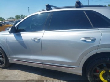 Audi Q8 2021 Audi Q8 Premium Plus, 2021r., 4x4, 3.0L 3.0 Benzyna 335KM, zdjęcie 5