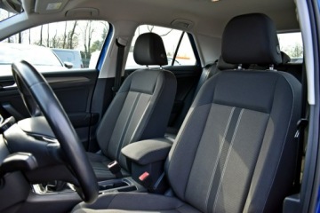 Volkswagen T-Roc I SUV 1.0 TSI 110KM 2020 Volkswagen T-Roc Bezwypadkowy / Salon Polska /, zdjęcie 9