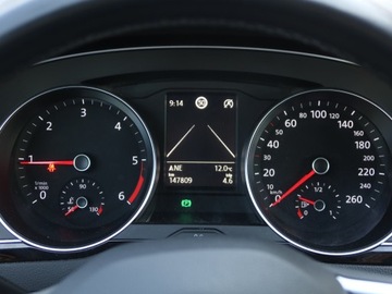 Volkswagen Passat B8 Variant 2.0 TDI BlueMotion SCR 150KM 2019 VW Passat 2.0 TDI, Salon Polska, 1. Właściciel, zdjęcie 9