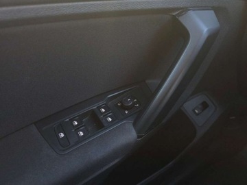 Volkswagen Tiguan II SUV Facelifting 2.0 TDI 150KM 2022 Volkswagen Tiguan Bezwypadkowy Salon Polska Serwisowany ASO 2.0 Diesel, zdjęcie 8