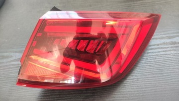 Seat Leon III LIFT KOMBI Lampa prawy tył LED