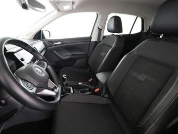 Volkswagen T-Cross SUV 1.0 TSI 95KM 2019 Volkswagen T-Cross klimatyzacja grzane fotele, zdjęcie 12