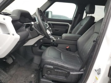 Land Rover Defender IV (L663) 2022 Land Rover Defender 2022, 2.0L, 4x4, 110S, po gradobiciu, zdjęcie 6