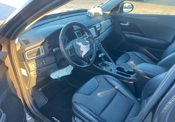 Kia Niro I Crossover 1.6 GDi Hybrid 141KM 2018 Kia Niro 1.6 Hybryda Nawigacja Klimatyzacja Sensor 1.6 Hybryda 141KM, zdjęcie 5