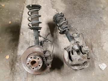 BMW 1 F20 F21 11-19 1.6 B ZWROTNICA PIASTA PRZÓD PRAWA MCPERSON