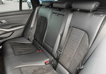 BMW Seria 3 G20-G21 Touring 3.0 330d 265KM 2020 BMW Seria 3 330d xDrive 265 KM Laser HarmanKardon Hak VAT23 3.0 Diesel, zdjęcie 29