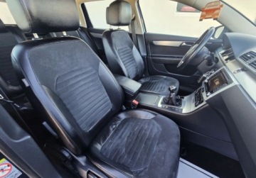Volkswagen Passat B7 Variant 2.0 TDI CR DPF BlueMotion 140KM 2011 Volkswagen Passat Sliczny 2.0 TDI Bogata Wersja ORYGINAL Zadbany NISKI PRZ, zdjęcie 8