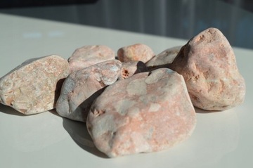 OTOCZAK RÓŻOWY PINK PASTELOWY OGRÓD KAMIEŃ 2kg 2-4cm