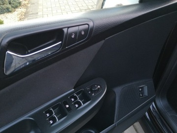 Volkswagen Passat B6 Variant 2.0 TDI PD-DPF 140KM 2007 Volkswagen Passat 2.0 TDI 8V 140KM Klimatronic, zdjęcie 10