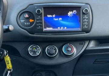 Toyota Yaris III Hatchback 5d Facelifting 2017 1.5 Dual VVT-iE 111KM 2017 Toyota Yaris CITY, salon Polska, Kamera, czujniki park. przod i tyl 1.5, zdjęcie 8