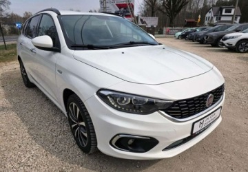 Fiat Tipo II Station Wagon 1.6 MultiJet 120KM 2018 Fiat Tipo Fiat Tipo 1.6 Diesel 120KM, zdjęcie 16