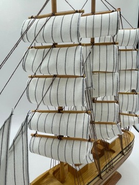 Деревянная готовая модель ПАРУСНОГО КОРАБЛЯ 50см.