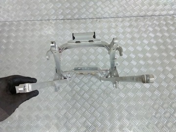 Задняя стойка подрамника YAMAHA R6