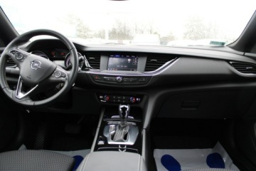 Opel Insignia II Sports Tourer Facelifting 2.0 Diesel 174KM 2021 Opel Insignia Sports Tourer Salon Polska Gwarancja, zdjęcie 17