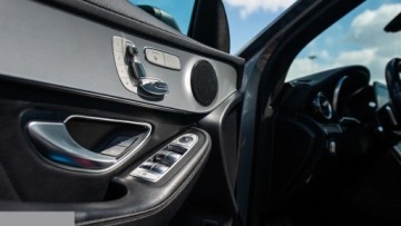 Mercedes GLC C253 SUV 2.0 250 211KM 2017 Mercedes GLC 250 4MATIC 211KM 9G-TRONIC 2017r Fra VAT23%, zdjęcie 29