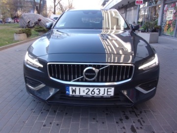 Volvo V60 II  2019 VOLVO V60-T6 Salon PL, zdjęcie 2