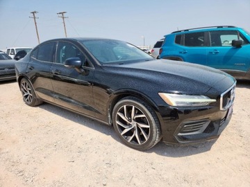 Volvo S60 III Sedan 2.0 T5 250KM 2020 Volvo S60 T5 Momentum 2020 2.0l 2.0 Benzyna 250KM, zdjęcie 4