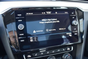 Volkswagen Passat B8 Variant Facelifting 2.0 TDI 240KM 2020 Volkswagen Passat 2.0 TDI 240KM 4x4 Elegance NAVI Podgrz.Szyba Webasto 18, zdjęcie 16