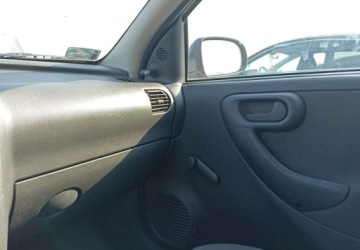 Opel Corsa C 1.0 Twinport ECOTEC  60KM 2004 Opel Corsa Opel Corsa Benzyna 60KM, zdjęcie 11