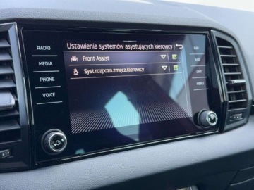 Skoda Karoq Crossover Facelifting 2.0 TDI SCR 150KM 2022 Skoda Karoq LED Matrix ACC Grzane fotele i szyba przednia Kamera AC 3-stre, zdjęcie 28