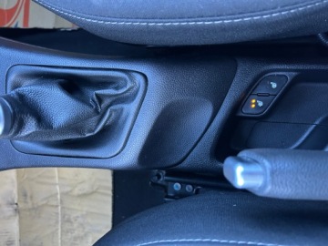 Kia Picanto II Hatchback 3d Facelifting 1.0 LPGi  67KM 2016 Kia Picanto 2016 1.0 Benzyna Klimatronic, zdjęcie 14