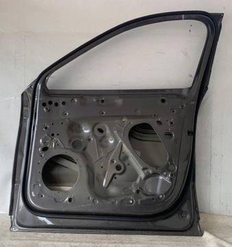 DVEŘE PRAVÉ PŘEDNÍ PORSCHE CAYENNE III 9Y