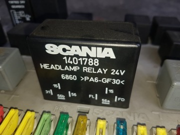 SCANIA PRZEKAZNIK SWIATEŁ