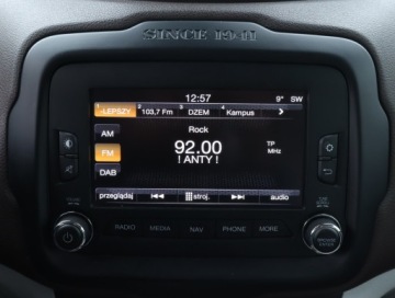 Jeep Renegade SUV 1.4 MultiAir 170KM 2015 Jeep Renegade 1.4 MultiAir, Salon Polska, zdjęcie 11