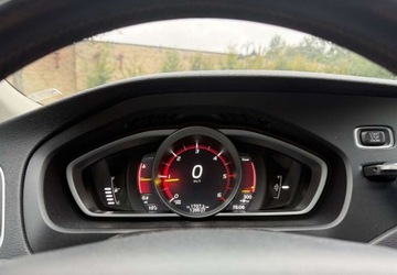 Volvo V40 II Hatchback Facelifting 2.0 D3 150KM 2018 Volvo V40 Volvo V40 D3 Inscription 2.0 Diesel 150KM, zdjęcie 33