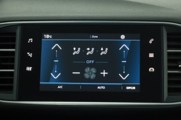 Peugeot 308 II SW Facelifting 1.5 BlueHDI 130KM 2018 Peugeot 308 1.5 BlueHDi, Salon Polska, Serwis ASO, zdjęcie 11