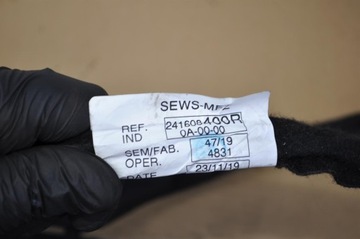 RENAULT CAPTUR II ПОТОЛКА 739105643R