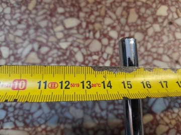 PODHLAVNÍKY ZADNÍ KOMPLET TŘI KUSY COROLLA E12 TOYOTA