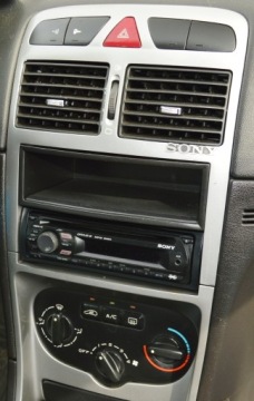 Peugeot 307 I Hatchback 1.6 16V 109KM 2003 PEUGEOT 307 1.6 16V 110 KM, zdjęcie 32