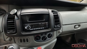 Renault Trafic II Kabina 2.0 dCi 115KM 2010 Renault Trafic long Kamper 2.0dci lozko lodowka kuchenka ,tv 2x markiza z, zdjęcie 3