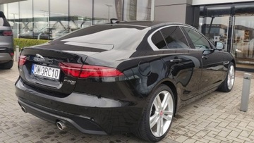 Jaguar XE Sedan Facelifting 2.0 i4P 300KM 2021 Jaguar XE XE MY22 2.0 I4 300 PS AWD Auto S 2.0 Benzyna 300KM, zdjęcie 8