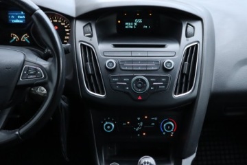 Ford Focus III Sedan Facelifting 1.6 Ti-VCT 105KM 2018 Ford Focus 1.6 i, Salon Polska, 1. Właściciel, zdjęcie 12