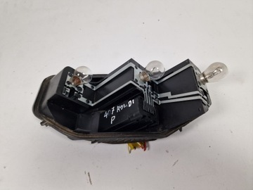 PEUGEOT 407 SW KOMBI WKŁAD LAMPY TYLNEJ PRAWY ORG.